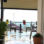 Oxinn Hotel 3*