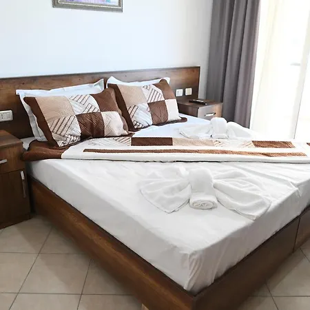 Hotel Oxinn 3*
