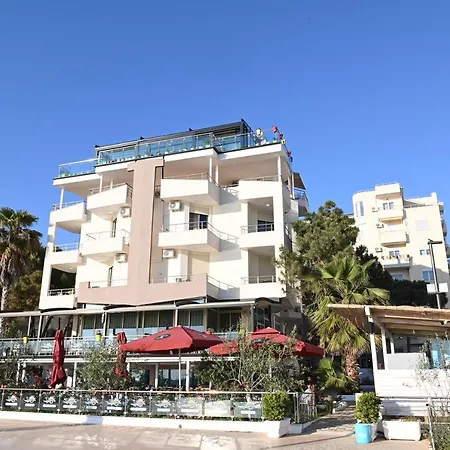 Oxinn 3* Kryemëdhej