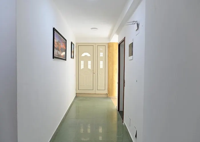 Oxinn Kryemëdhej