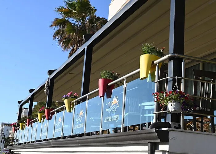 Oxinn Hotel Kryemëdhej